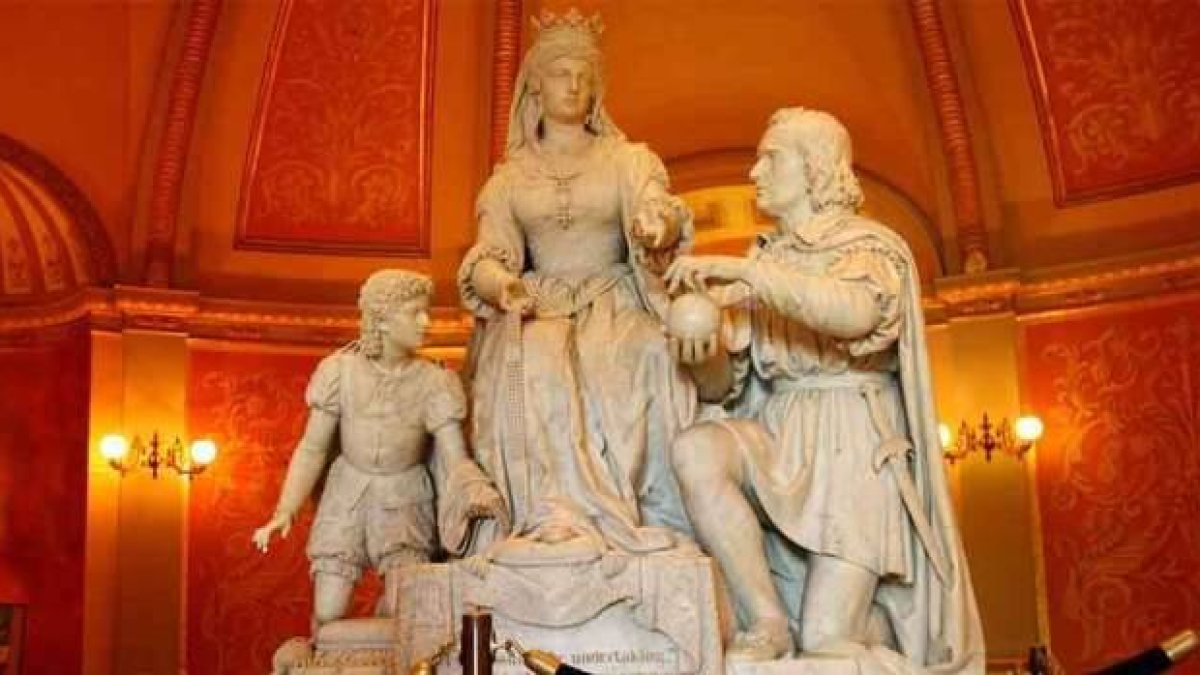 Isabel la Católica y Colón en la estatua retirada del capitolio de California en 2020
