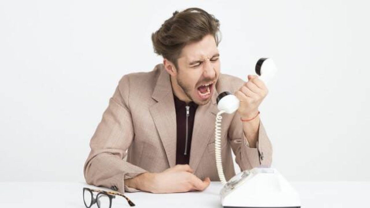 Contra la grosería, los gritos y malos modales, también la Biblia tiene algo que decir