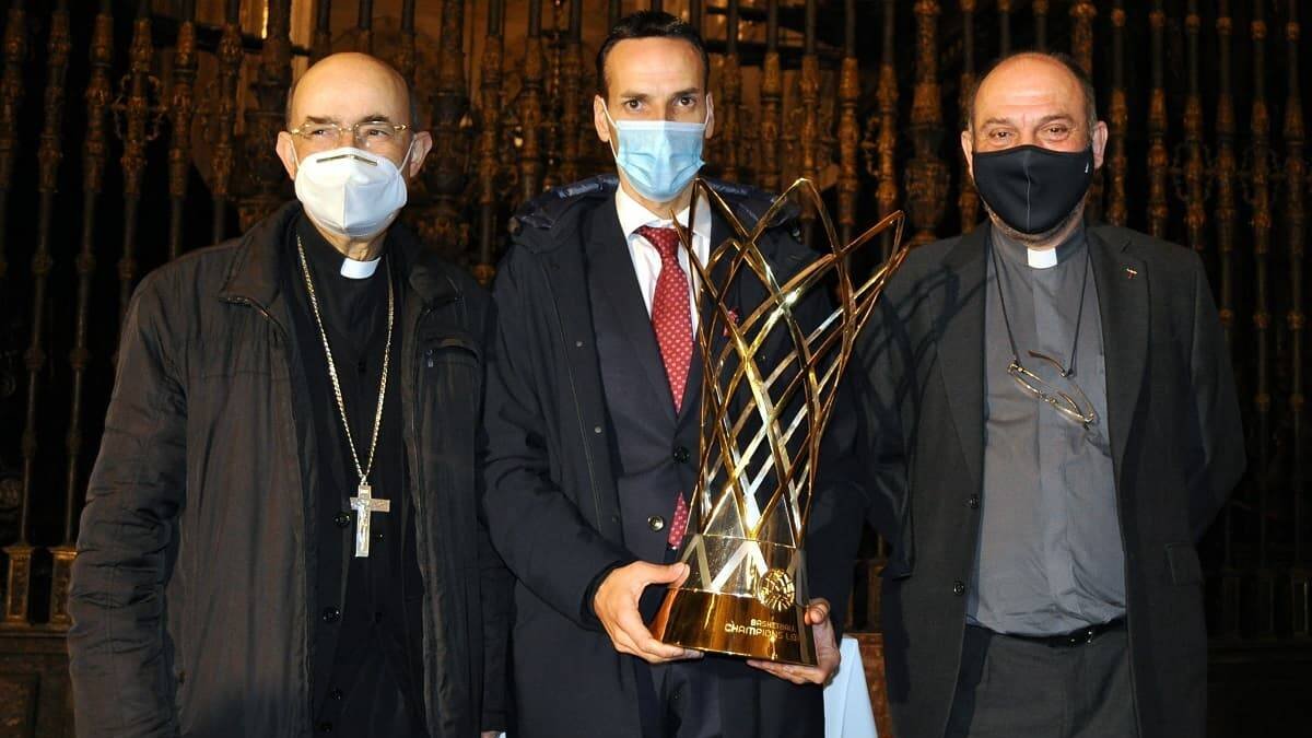 De izquierda a derecha: monseñor Fidel Herráez, Félix Sancho y José María Calderón / Foto- OMP