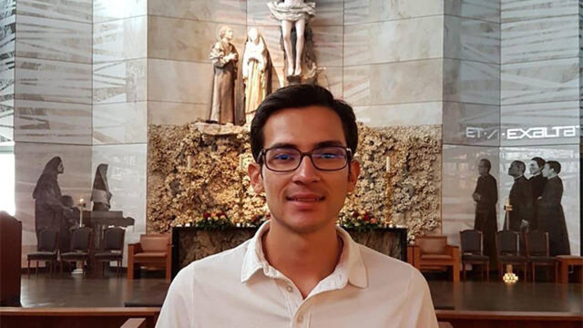 Christian, hoy seminarista católico