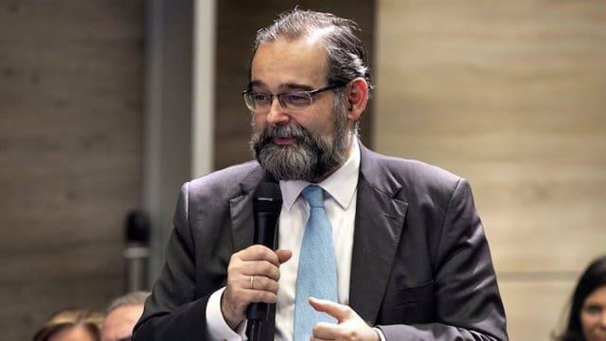 Alfonso Bullón de Mendoza es historiador y presidente de la ACdP desde 2018.
