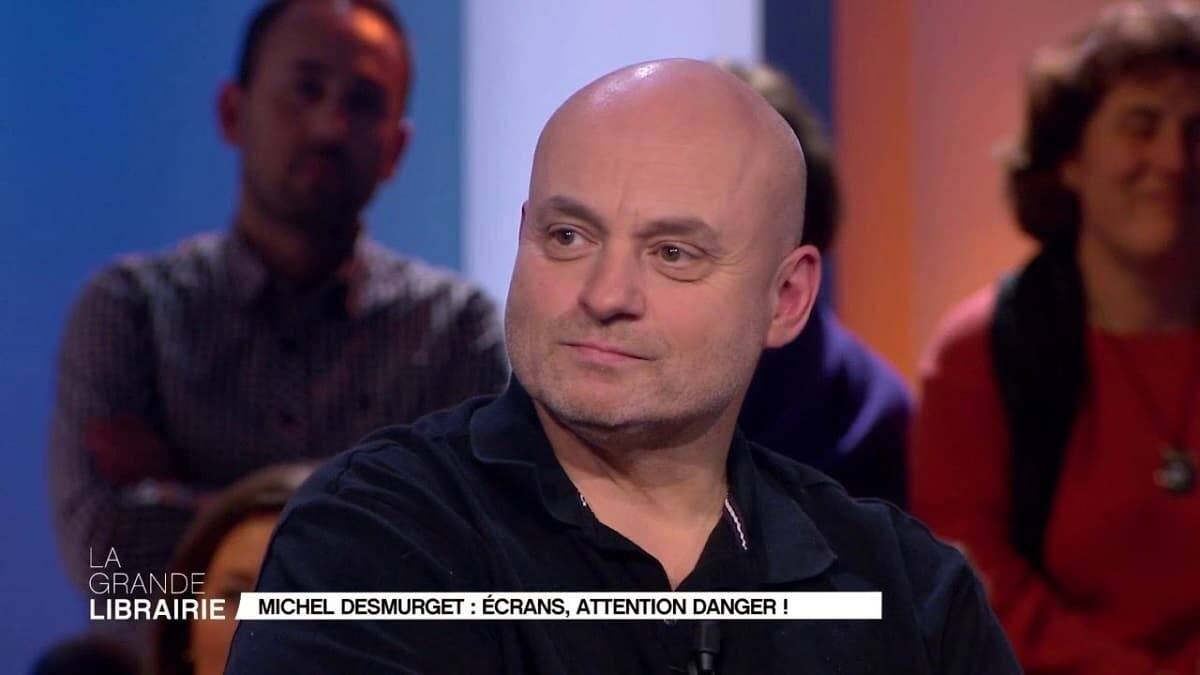 Michel Desmurget ha presentado un libro muy duro sobre el uso de pantallas por parte de los menores