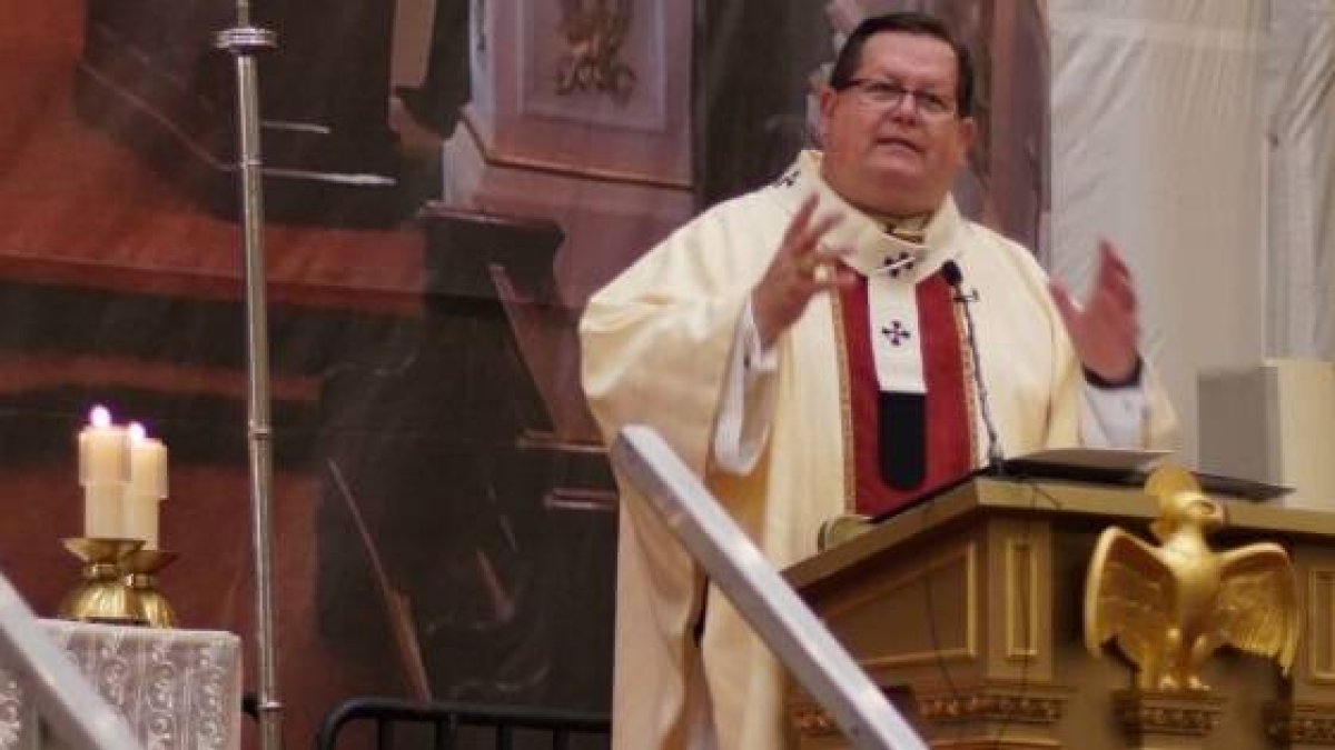 El cardenal Lacroix, de Quebec, lamenta que las autoridades civiles no dialogan con la Iglesia en la lucha contra el coronavirus