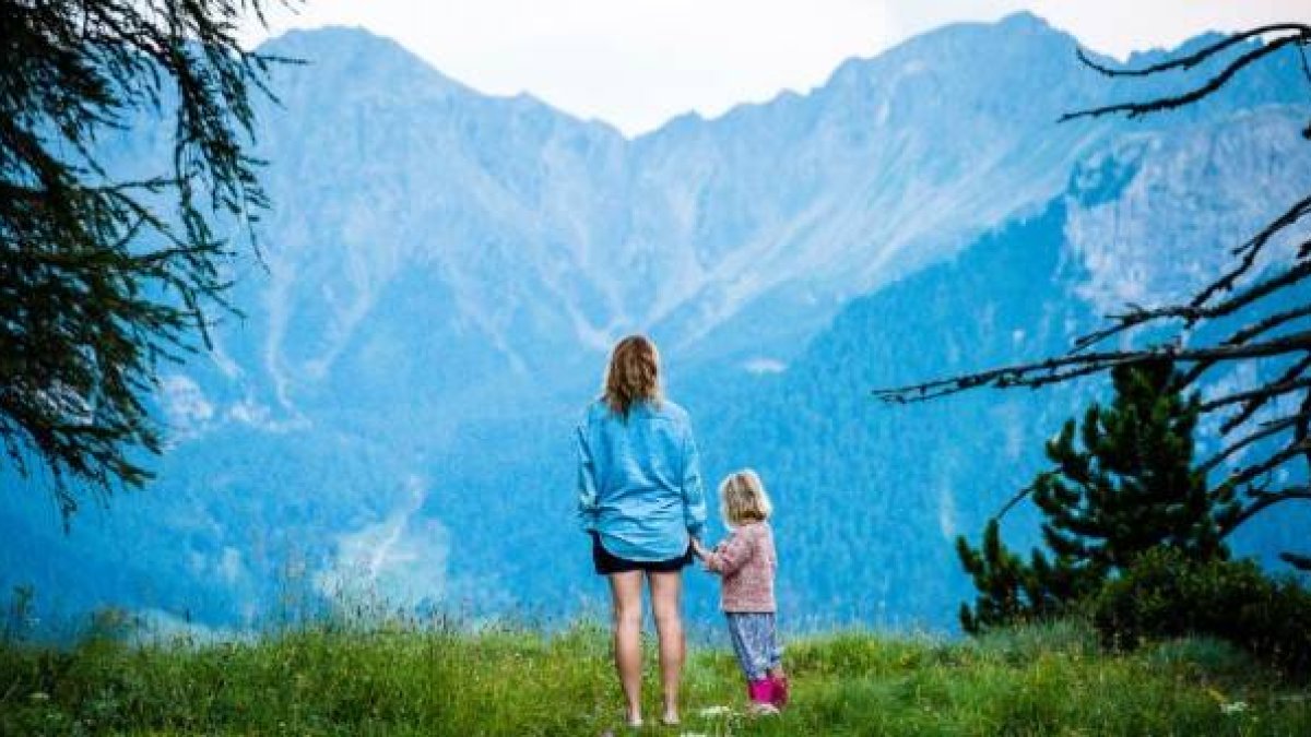 Transmitir la fe es un misterio y es adentrarse en el Misterio... pero Dios sale al encuentro de los que le buscan
