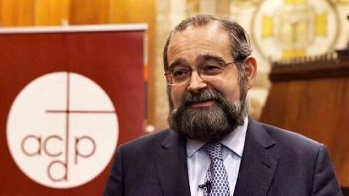 Bullón de Mendoza: «Que nadie piense que la eutanasia quedará restringida para casos extremos»