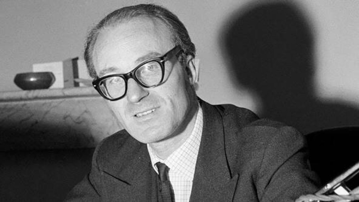 Peter Benenson fundó Amnistía Internacional 3 años después de hacerse católico - él lamentaría ver que se ha convertido en un lobby a favor de matar inocentes mediante el aborto