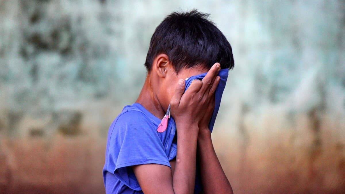 El abuso sexual infantil es un problema de una magnitud extraordinaria que se ampara en su condición de tema-tabú. Foto: Lucas Metz / Unsplash.