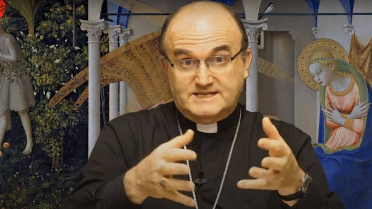 Munilla ha hablado de la maternidad espiritual universal de la Virgen