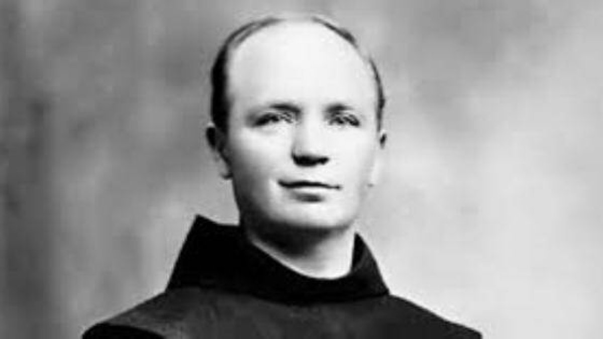 Leo Heinrichs, el sacerdote mártir que murió defendiendo la Eucaristía.