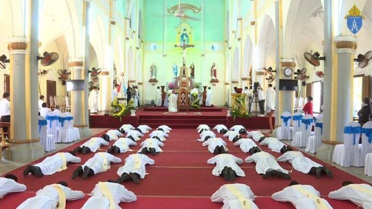 Este verano se han producido numerosas ordenaciones sacerdotales por todo Vietnam