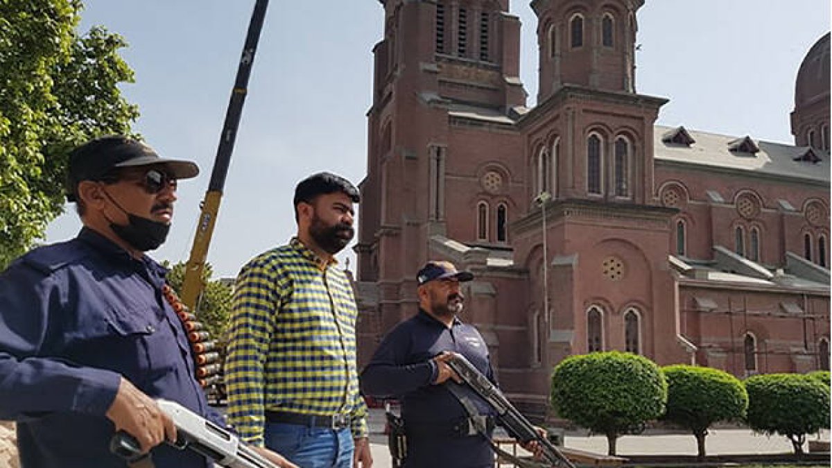 Los templos católicos obligados a protegerse ante la amenaza de ataques terroristas