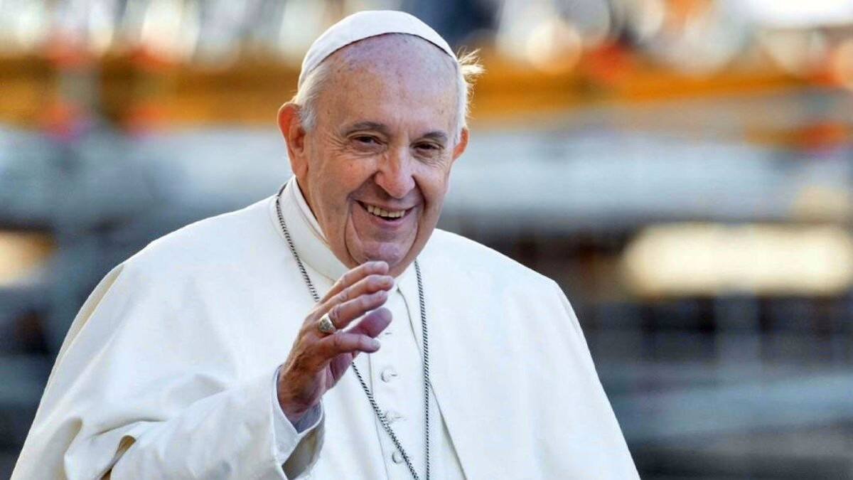 La operación del Papa Francisco estaba programada y no fue anunciada hasta el momento del ingreso.