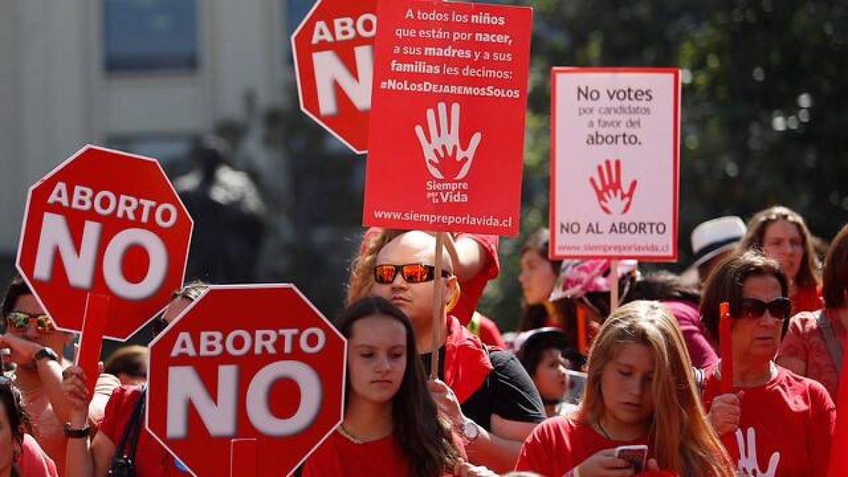 Los obispos manifiestan su oposición al aborto y al nuevo proyecto de despenalización.