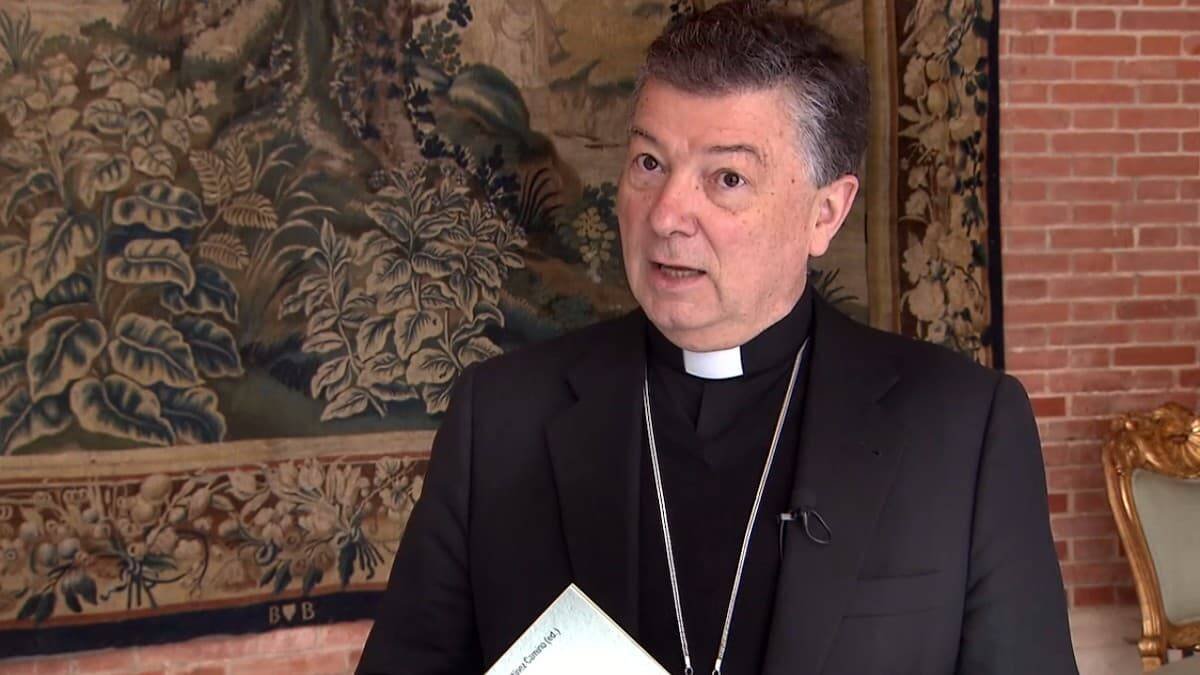 Juan Antonio Martínez Camino, obispo auxiliar de Madrid, es un experto en la teología del martirio, a la que ha consagrado varias obras y estudios. Foto: RTVE.