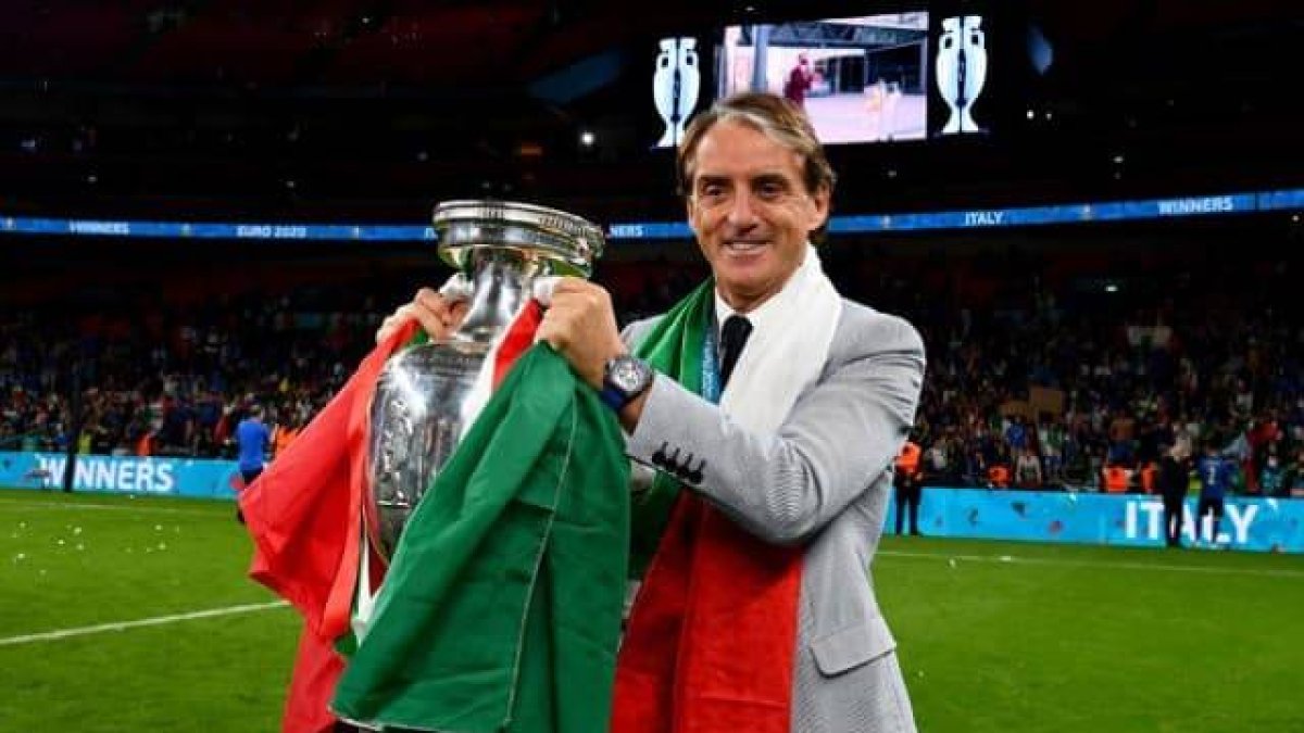 El seleccionador Roberto Mancini logró este domingo llevar a Italia a ser campeona de Europa de fútbol