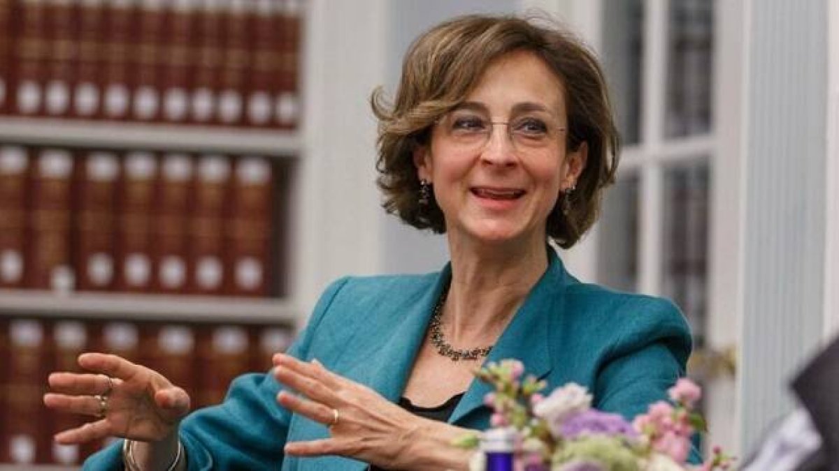 Marta Cartabia ha sido la primera Presidenta del Tribunal Constitucional y ahora es Ministra de Justicia... y asesora vaticana