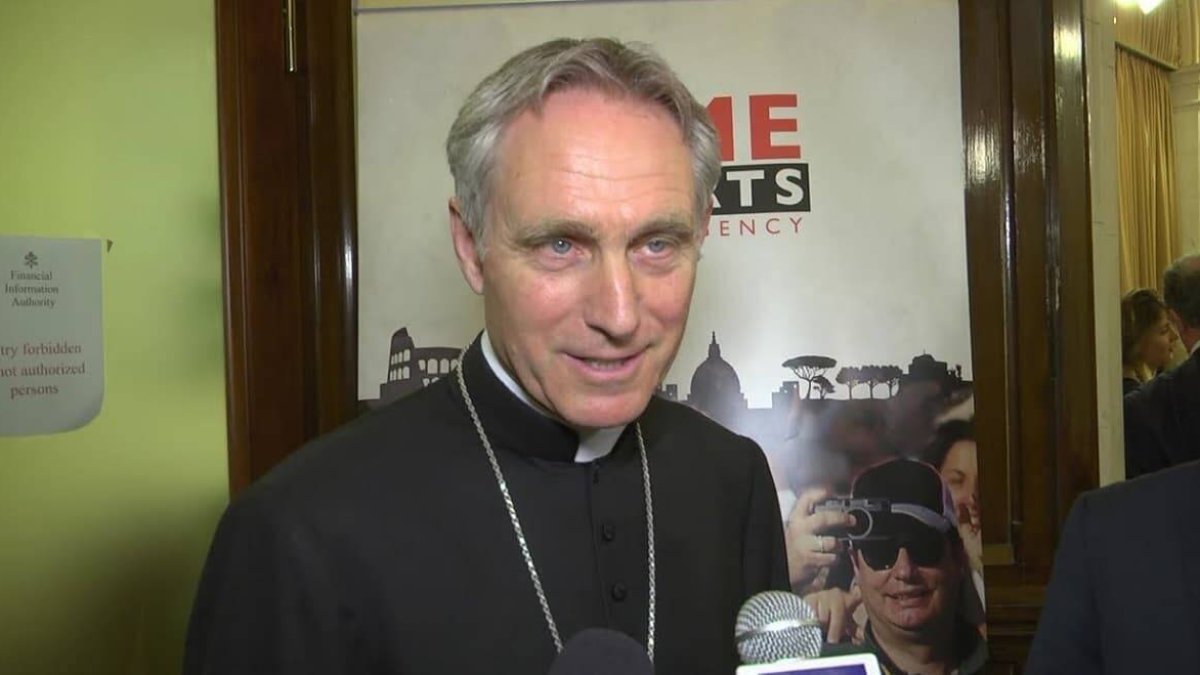 Georg Gänswein tiene una visión privilegiada de la Iglesia al ser puente entre dos Papas, el emérito y el actual  / Captura de Youtube