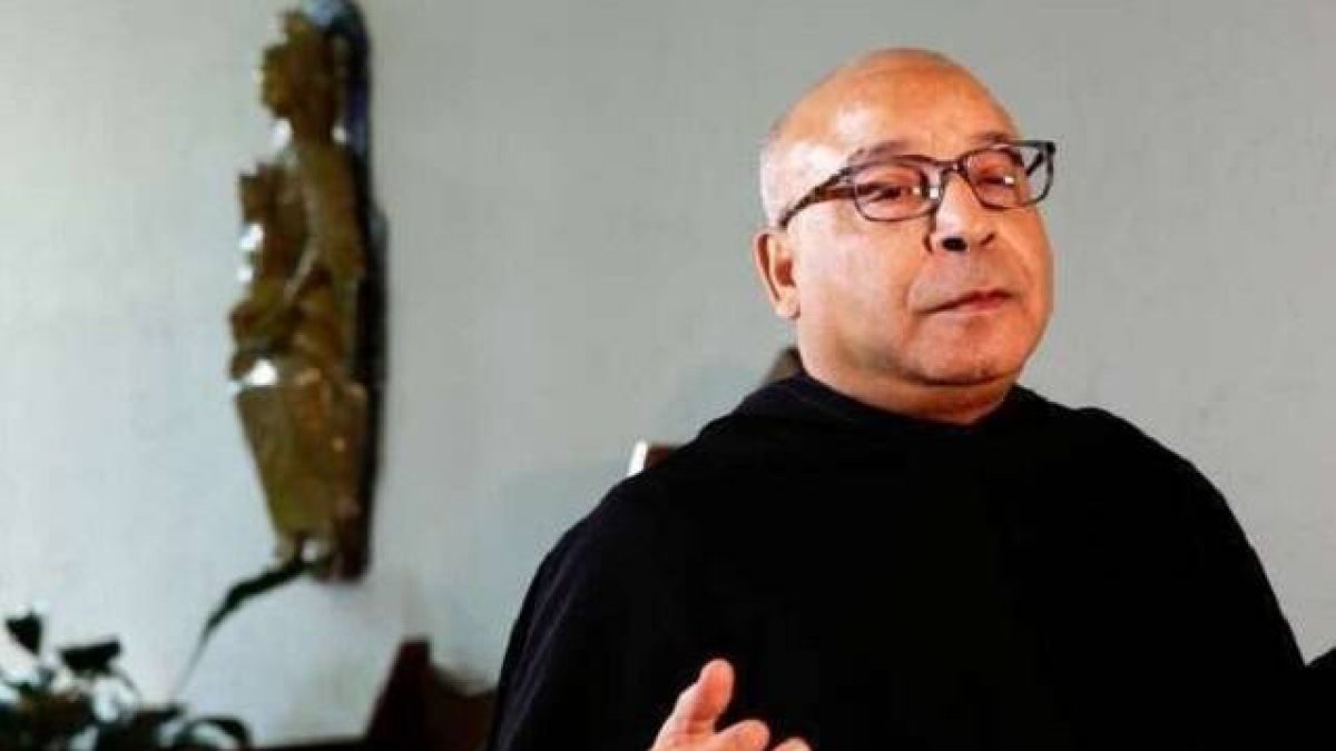 Padre Salvatore M. Perrella, de la Pontificia Academia Mariana Internationalis