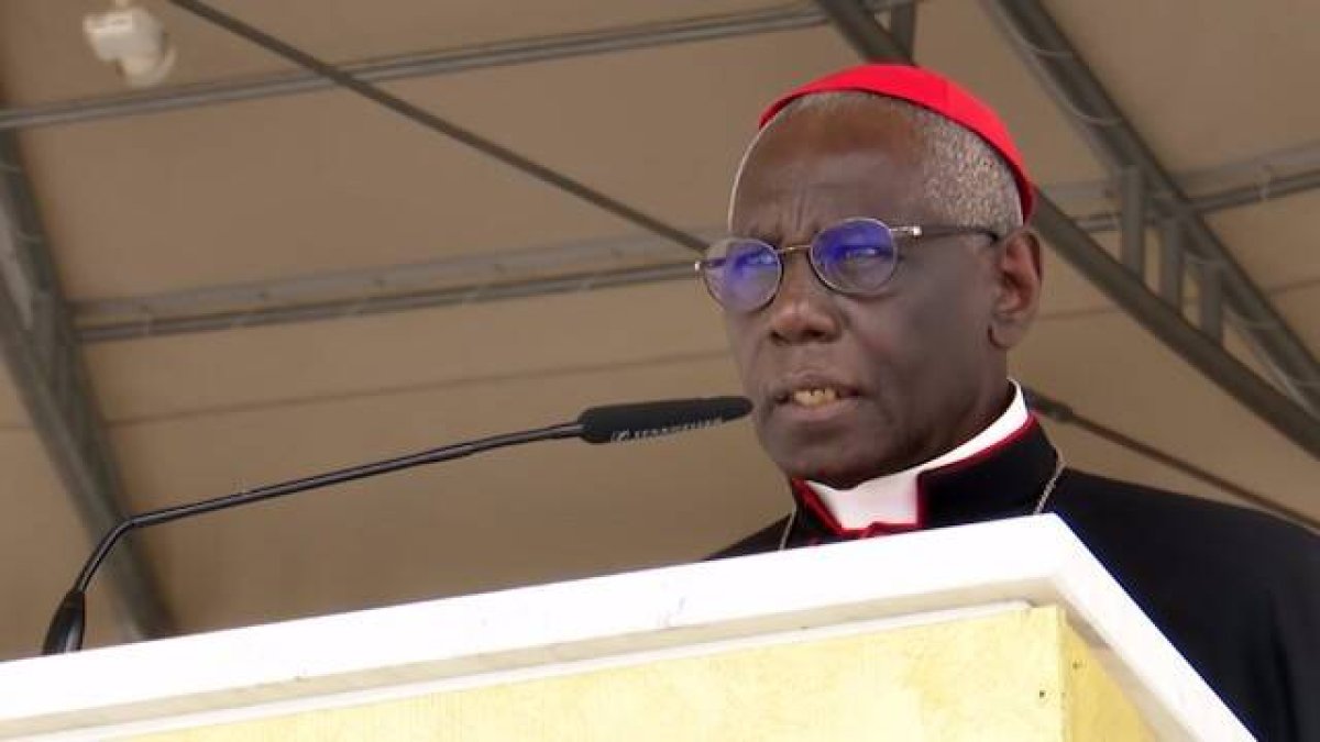 El cardenal Robert Sarah, durante su intervención a principios de agosto en el Festival de la Juventud de Medjugorje.