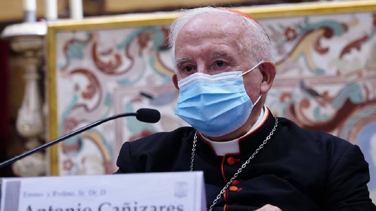 El cardenal Cañizares, arzobispo de Valencia, triste por la caída de asistencia a misa