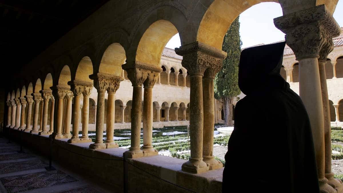 Los benedictinos de SIlos pertenecen a la comunidad de Solesmes