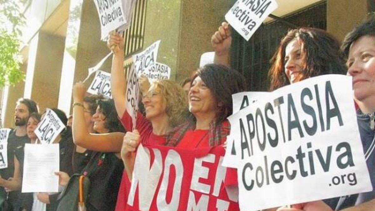 ¿Por qué los católicos se van de la Iglesia?