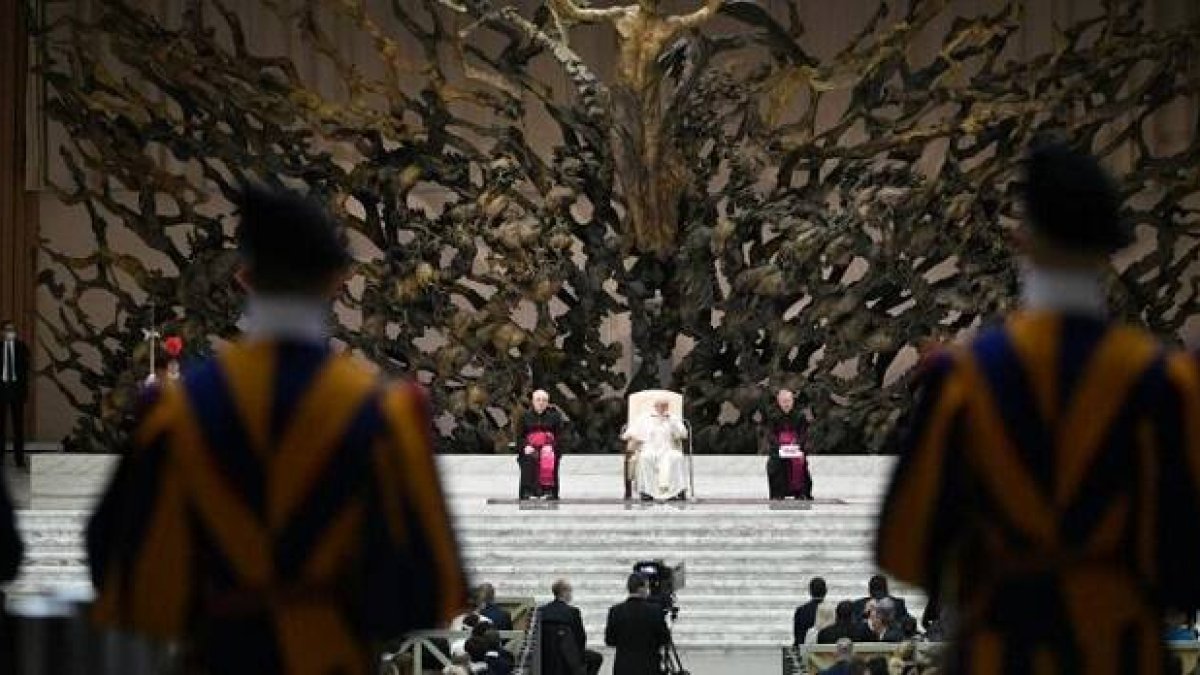 El Papa Francisco en su audiencia habitual de los miércoles en el Aula Pablo VI