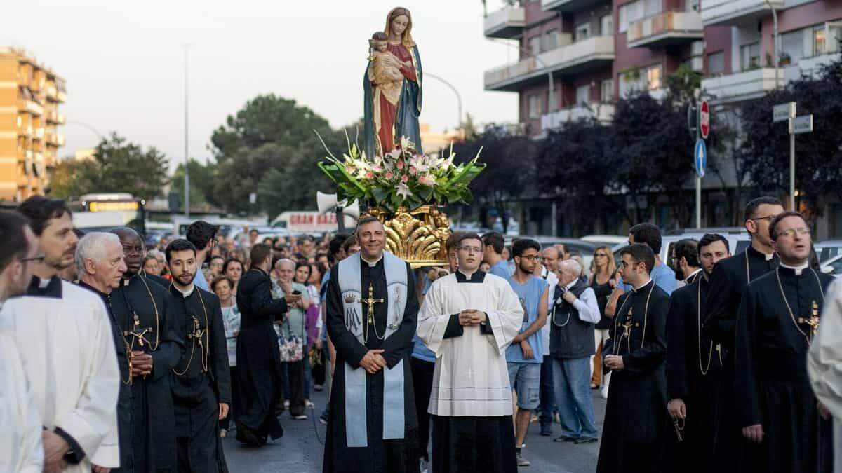 Los Misioneros de la Preciosa Sangre realizan “misiones” en las parroquias que lo solicitan. Consiste en animar, durante una semana, la realidad parroquial.