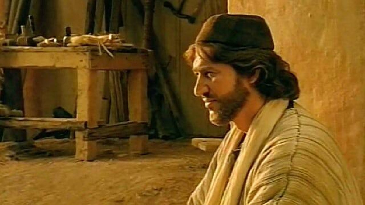 San José, interpretado por Tobías Moretti (el policía de la serie «Rex») en la película para televisión «José de Nazaret» (2000), dirigida por Raffaele Mertes.