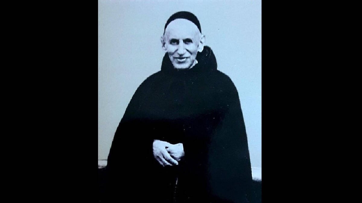 Fray Spoletini pasaba el día en el confesionario, y pese a no ser buen predicador, atraía a numerosas personas