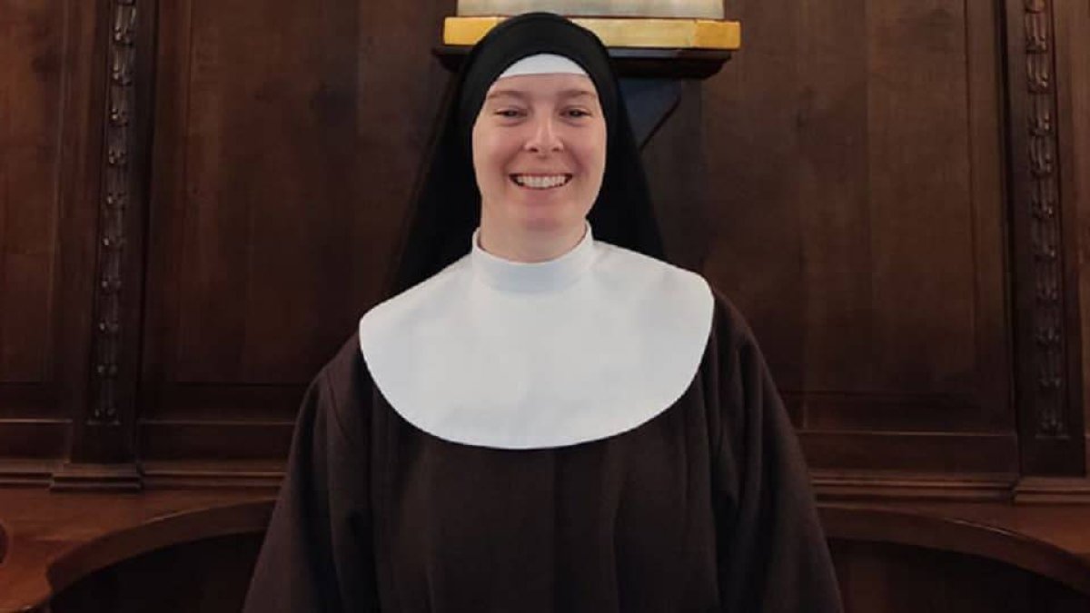 Sor Inmaculada ha profesado sus votos temporales en el convento de las clarisas de Valdemoro (Madrid)