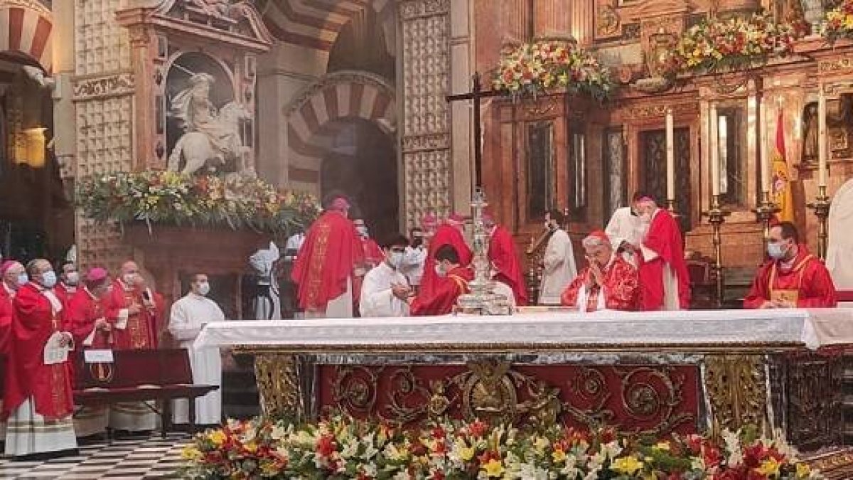 Ceremonia de beatificación de los 127 mártires de Córdoba en la mezquita-catedral el 16 de octubre