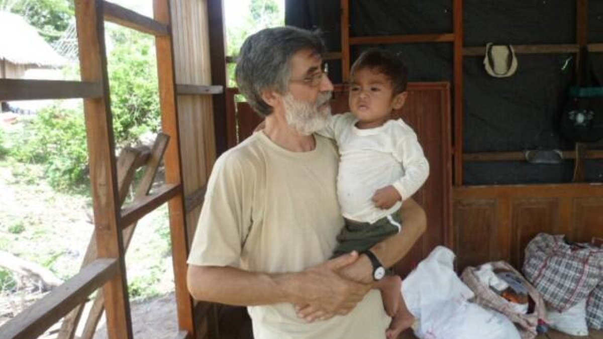 José Luis Coll lleva once años como misionero en el Amazonas peruano