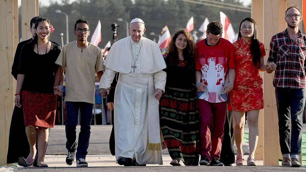 Francisco ha hecho un llamamiento a los jóvenes, para que respondan a la llamada de Dios / Foto: el Papa en la JMJ de Cracovia