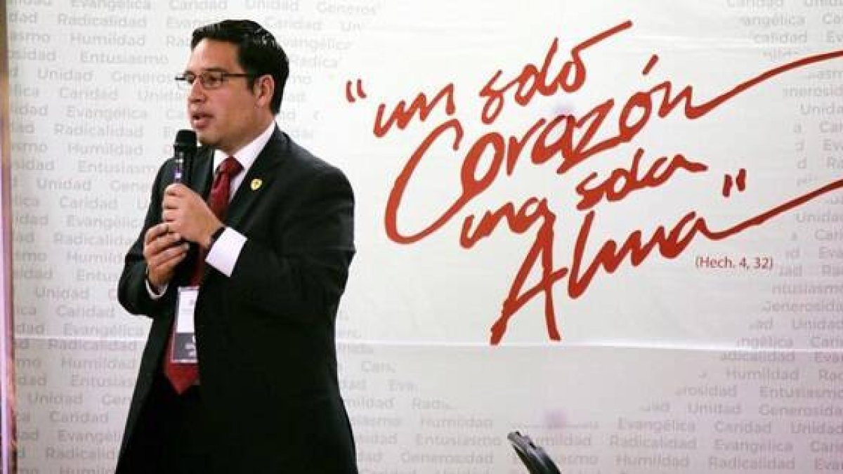 Pablo Pérez de la Vega, director detrás de la fusión de Zenit y Catholic.net, en un acto en la Universidad Anahuac de México