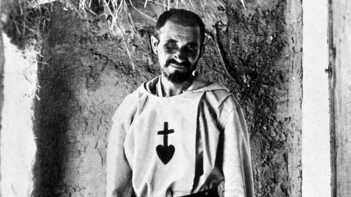 Charles de Foucauld buscó en el desierto como ermitaño la compañía solo de Dios.