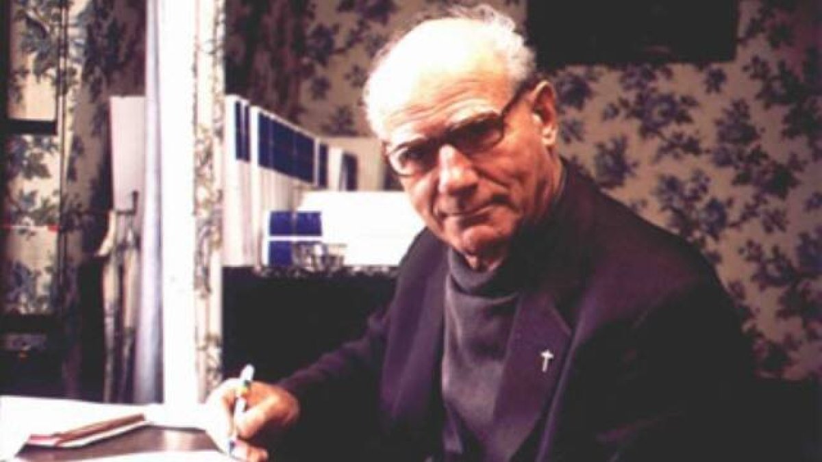 El sacerdote jesuita misionero Henri de Laulanié descubrió un sistema de cultivo que hoy se aplica en todo el mundo para ayudar a los más necesitados y a los países en desarrollo.