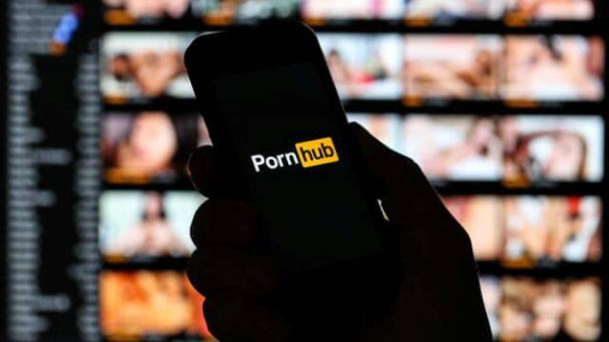 El teléfono móvil, el porno transgénero y el ascenso de España en el ranking mundial, claves de Pornhub en 2021.