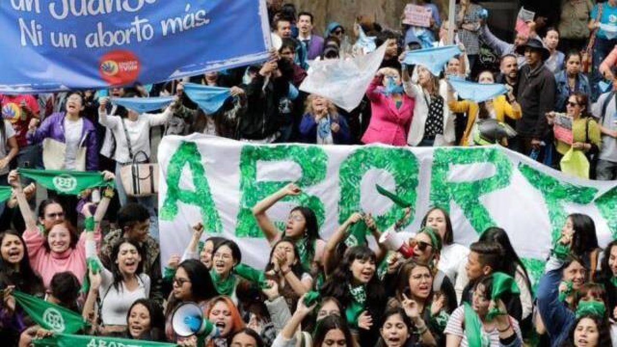 La causa provida en Colombia realiza sus últimos intentos públicos y de oración por frenar la posible decisión de la Corte Constitucional de despenalizar el aborto libre hasta el noveno mes.