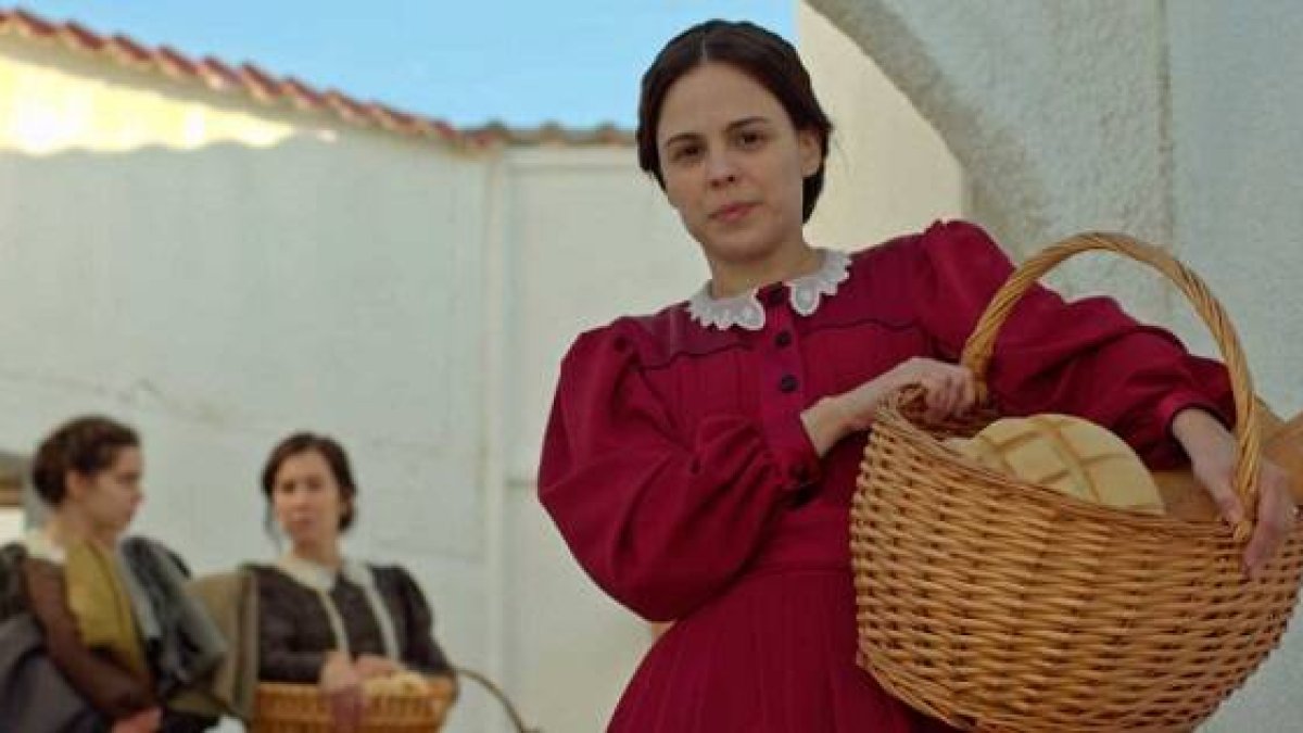 La película Petra de San José se centra sobre todo en la llamada vocacional de la joven Ana Josefa... y no faltan los milagros de San José
