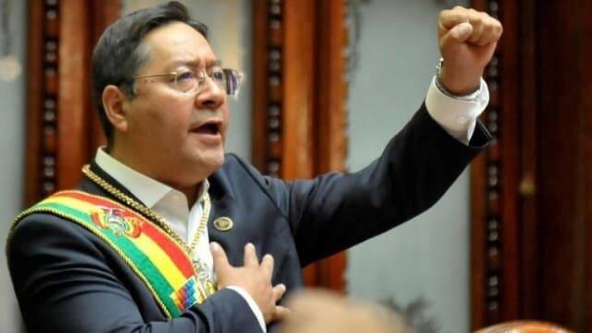 Luis Arce, presidente de Bolivia, ha sido acusado de pasividad e incluso complacencia en el caso de la niña sustraída a su madre para que aborte