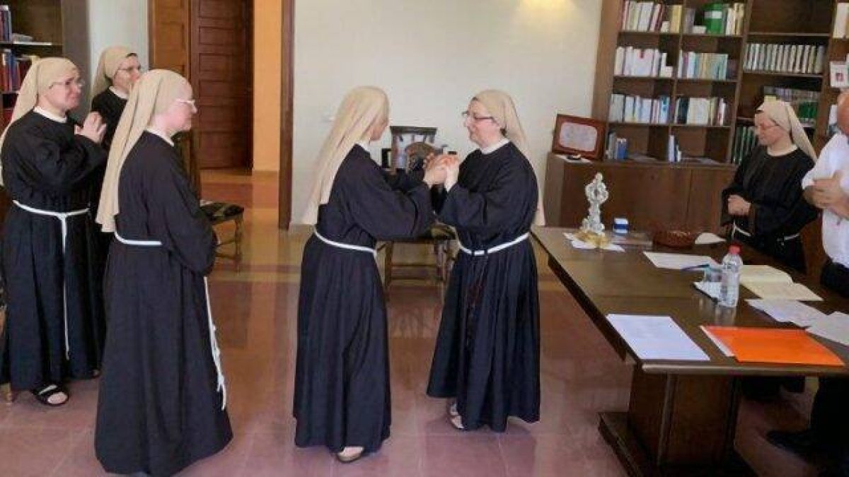 Aunque las cifras vocacionales de religiosas son desesperanzadoras, las nuevas y jóvenes comunidades muestran una mayor facilidad para atraer nuevas vocaciones.