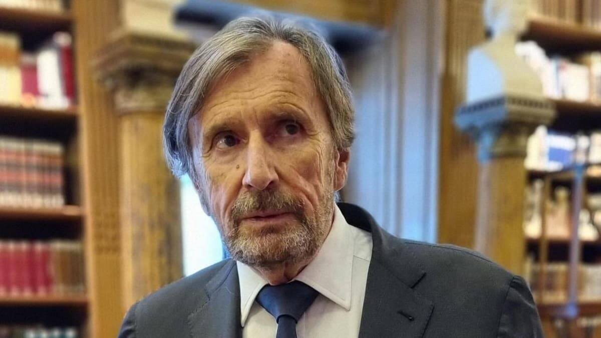 Daniel Rondeau ha pasado del activismo de Mayo del 68 a vivir la fe en una comunidad de espiritualidad carismática