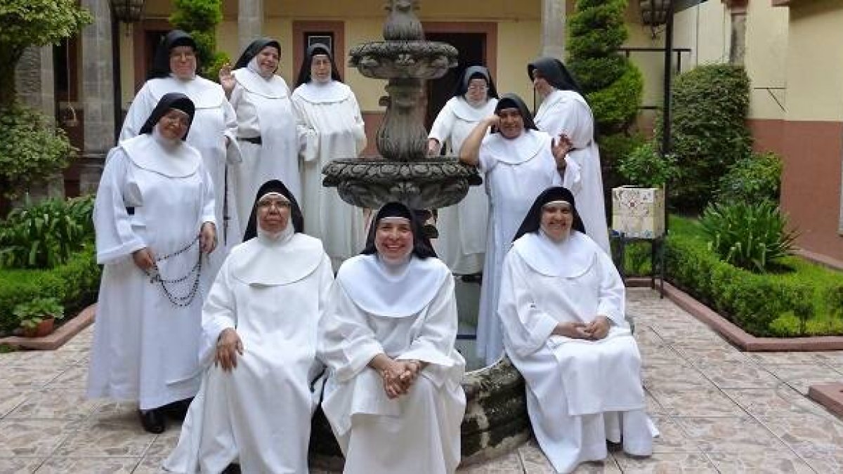 Las dominicas del convento de Jesús María en Guadalajara, Jalisco... allí surgió una advocación mariana peculiar