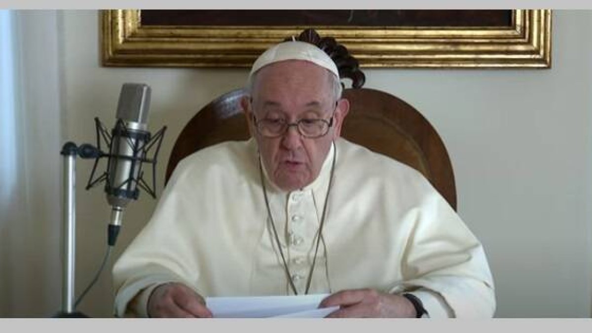 Francisco exhorta a los políticos a aportar esperanza ante el reto ecológico