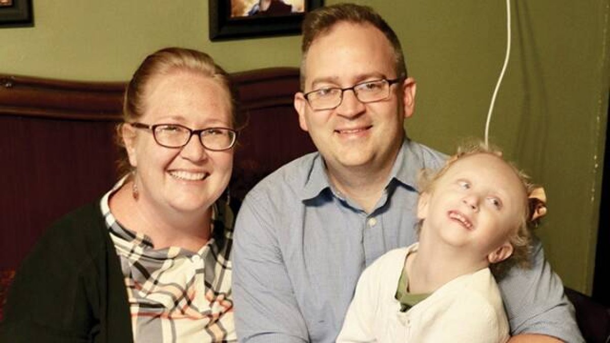 Debido a la dificultad para tener a su hija y su grave enfermedad, ofrecieron el aborto a Mary Baker hasta en dos ocasiones... Ella decidió confiar en Dios.