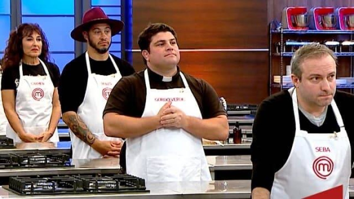 EL padre Juan Andrés Verde llegó a la final de Masterchef y en ella cocinó el postre favorito de San Juan Pablo II