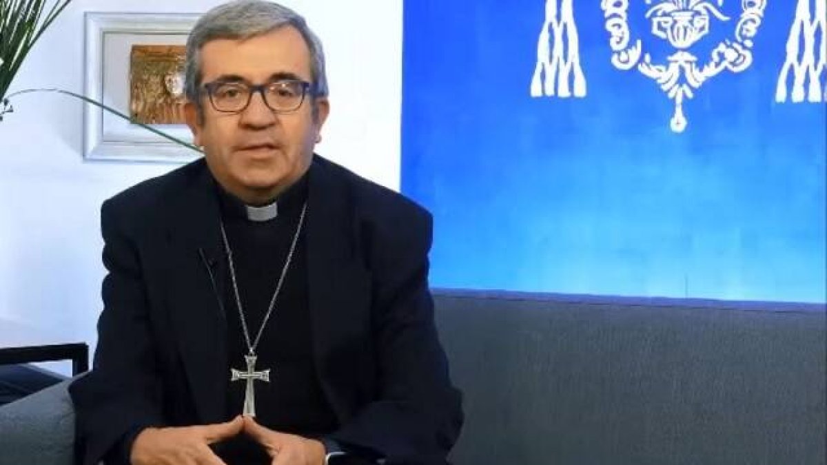 Monseñor Luis Argüello estuvo este jueves junto a los cardenales Omella y Osoro en Roma viendo al Papa y a responsables de otros organismos vaticanos.