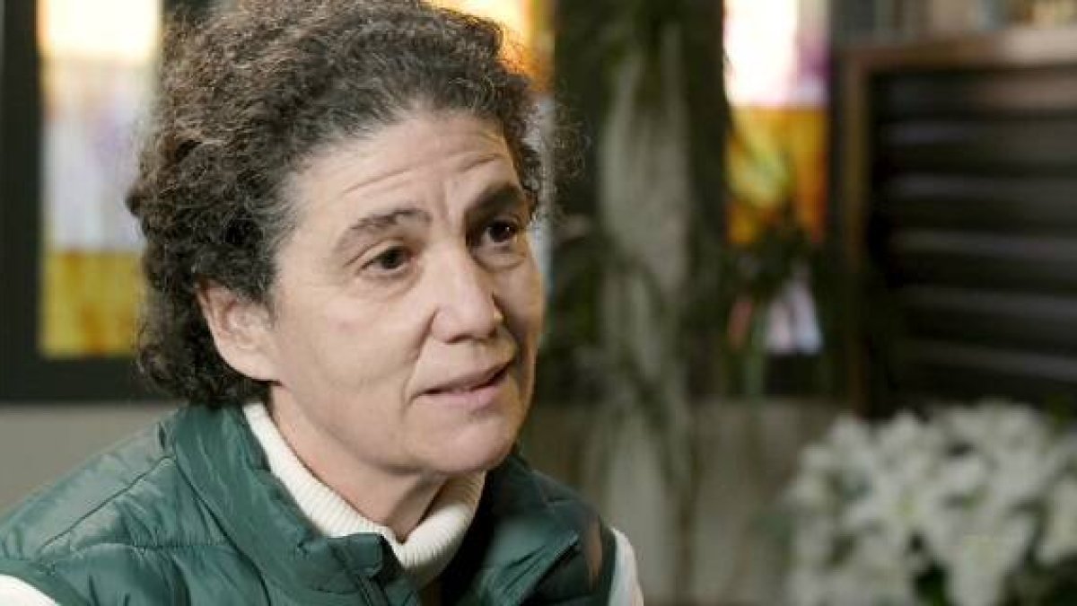 La escultora Elena Pilar Palomino ha contado parte de su testimonio en Corazón de Padre, y más detalles a nosotros