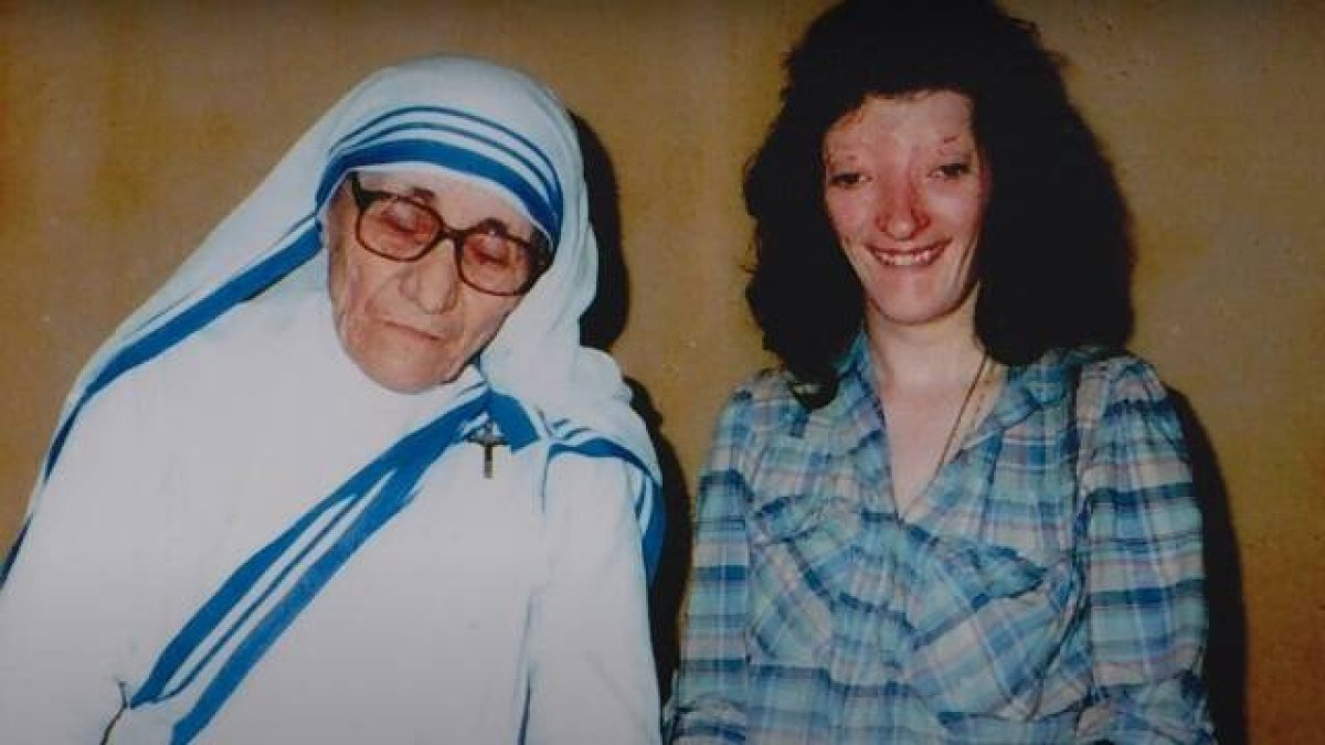 Gracias a la venerable Suzzane Aubert y la madre Teresa de Calcuta, la superviviente a su aborto Lynda Swayn decidió entregar su vida al cuidado de los niños